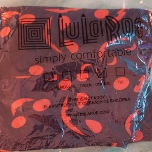 Bnwot Halloween leggings os